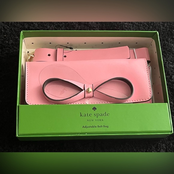 kate spade Handbags - Kate Spade adjustable belt bag NWT